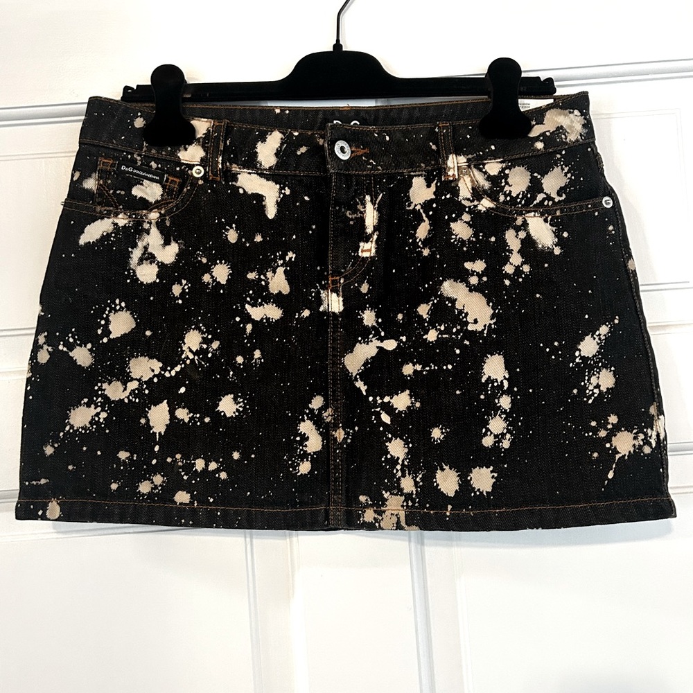 D&G Dolce & Gabbana spotted paint splattered polka dot denim mini skirt 90s
